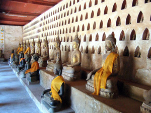 Wat Sisaket, Lào