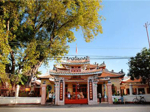 Đền thờ Nguyễn Trung Trực, Phú Quốc - iVIVU.com