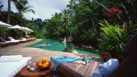 Những khu nghỉ dưỡng xa hoa nức tiếng ở Bali