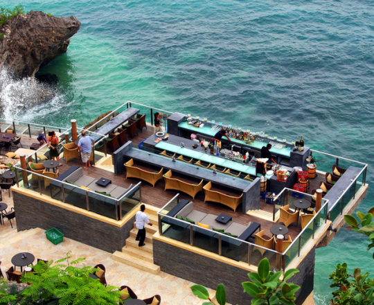 The Rock Bar ở resort Ayana
