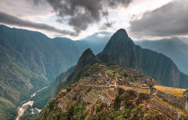 Beautiful-places-to-visit-in-Peru-ivivu1
