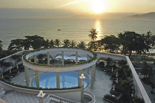 Sunrise Beach Resort Nha Trang
