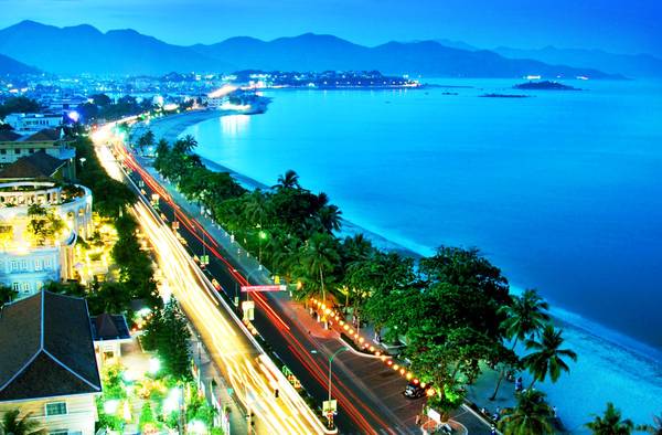 Du lich Nha Trang - Tăng thêm tình yêu với biển đảo quê hương bằng chuyến du lịch khám phá Nha Trang bạn nhé!