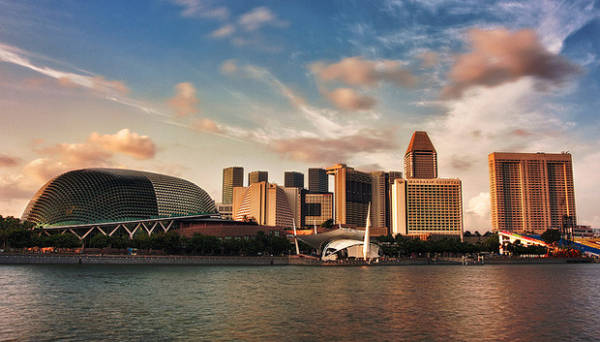 Khung cảnh bên ngoài Nhà hát Esplanade Khung cảnh bên ngoài Nhà hát Esplanade