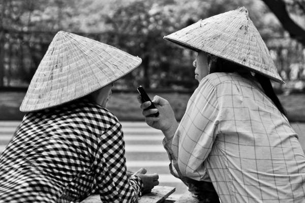 Chiếc nón lá  Hình ảnh tượng trưng cho sự thanh tao của người phụ nữ Việt