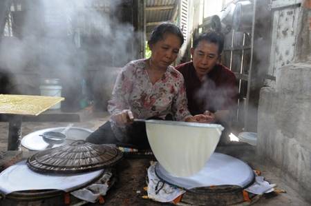 Du lịch Việt Nam - Những món ăn, phong cảnh và sinh hoạt bình dị của người Việt Nam sẽ xuất hiện trên truyền hình Mỹ.