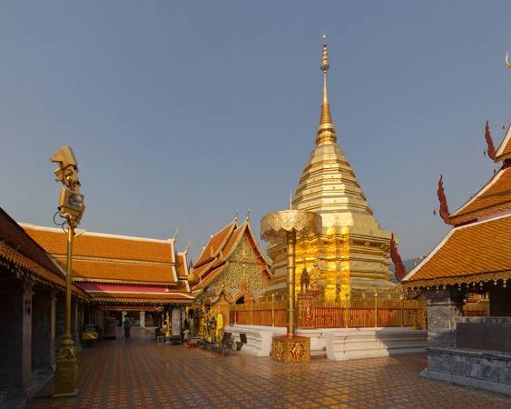 Nếu ai chưa đến chùa Phrathat Doi Suthep là chưa đến Chiang Mai. 