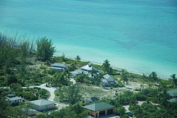 Du lịch Bahamas - Toàn cảnh Bahamas nhìn từ trên cao. 