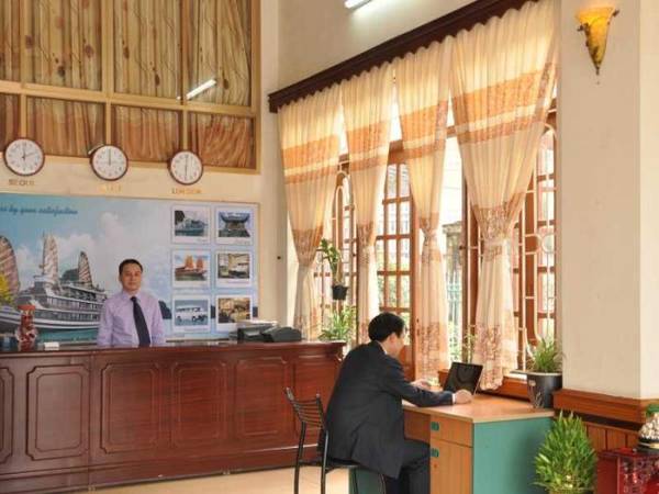 Khách sạn Alex Hải Ninh Hạ Long