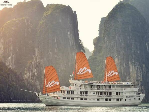 Du thuyền Paradise Luxury Vịnh Hạ Long