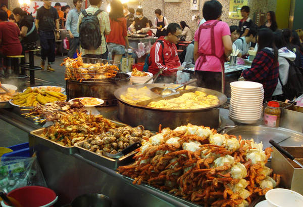 Top những khu chợ đêm hấp dẫn nhất Đài Bắc Trung Quốc Du-lich-dai-loan-ghe-tham-5-khu-cho-dem-noi-tieng-ivivu.com-1