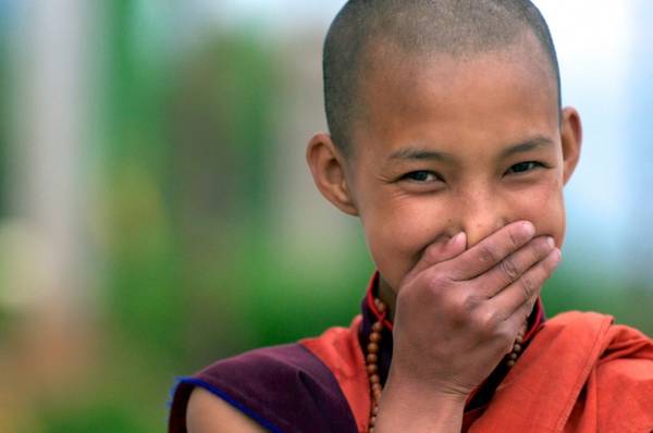 Đi tới bất cứ nơi nào của Bhutan du khách cũng dễ dàng được đón chào bởi những nụ cười thân thiện. Ảnh: Margot Raggett