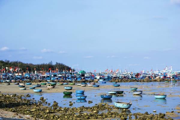 Những khung cảnh ngoạn mục dọc đường ven biển Phan Rang – Cam Ranh