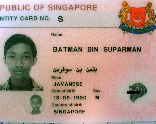 Bạn hoàn toàn có thể là siêu nhân bởi những cái tên như Batman Bin Suparman (Người dơi con trai của siêu nhân) vẫn được chấp nhận.