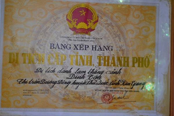 Vì thế mà Dinh Cậu được xếp hạng Di tích danh lam thắng cảnh của tỉnh Kiên Giang.