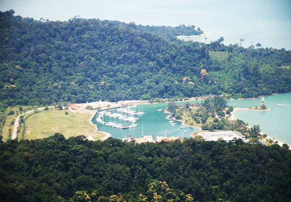 Langkawi còn có tên địa phương là đảo Đại Bàng