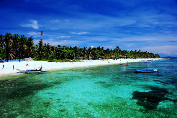 Lặn biển là hoạt động phổ biến trên đảo Malapascua. Ảnh: wardski/ flickr.com