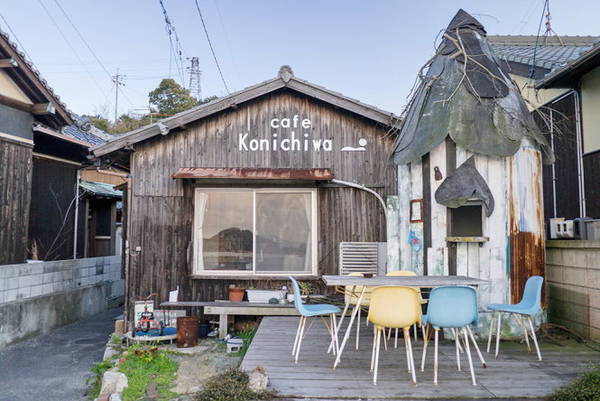 Nhà hàng Cafe Konnichiwa mang phong cách cổ điển, là lựa chọn không thể bỏ qua khi đến đây - Ảnh: peekingduck