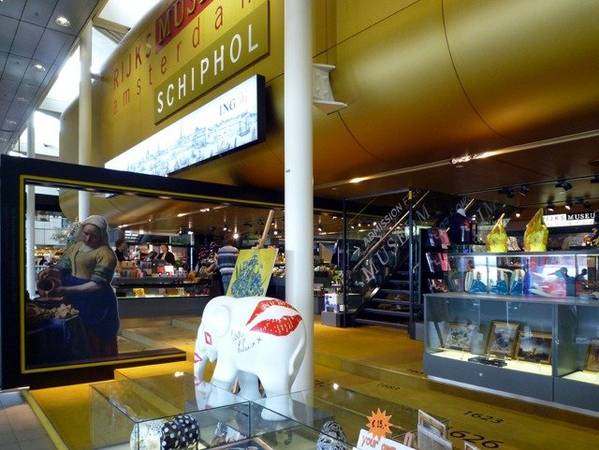 Một nhánh của Bảo tàng Rijksmuseum ở sân bay Schiphol, Hà Lan - Ảnh:flysfo