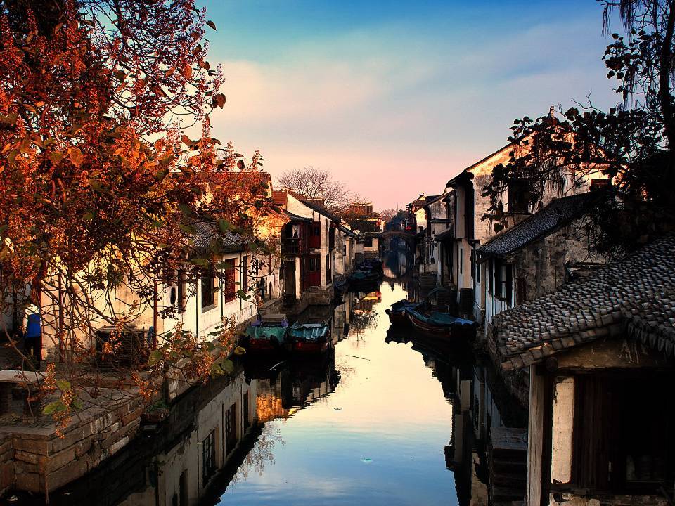 Du lịch Trung Quốc ngắm vẻ đẹp bình dị của thị trấn cổ Châu Trang