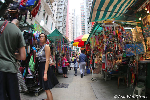 mua-sam-gia-re-o-10-cho-dem-noi-tieng-o-hong-kong-ivivu-10.jpg
