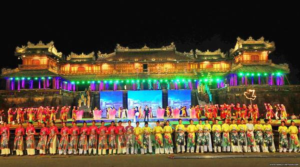 Sau 8 lần tổ chức, Festival Huế 2016 sẽ tiếp tục là cơ hội để quảng bá về Huế - thành phố di sản, thành phố văn hóa, thành phố Festival, thành phố du lịch đặc trưng của Việt Nam. Ảnh: ST