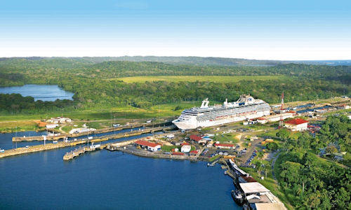 Panama không chỉ nổi tiếng với kênh đào được coi là kỳ quan thứ 8 của thế giới. Ảnh: cruiseline.