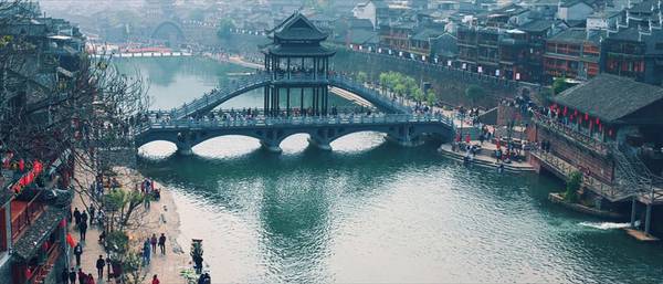 Du lịch Trung Quốc check-in ở những cổ trấn đẹp như mơ - iVIVU.com