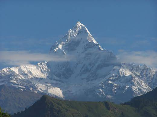 Annapurna ở Nepal là được mệnh danh là ngọn núi nguy hiểm nhất hành tinh. 60 người đã bỏ mạng và chỉ 157 người chinh phục thành công từ trước tới nay. Với tỷ lệ leo lên đỉnh thành công chỉ 38%, Annapurna được đánh giá khắc nghiệt và đáng sợ hơn nhiều so với việc leo Nanga Parbat và K2. Mặt phía nam của núi là con đường chinh phục khó nhằn nhất thế giới.