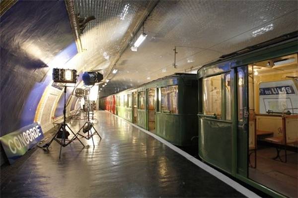 22. Tương tự, ga Porte des Lilas, hoạt động từ năm 1921 đến năm 1939, vận tải từ đường ray 3bis và 7bis, nay được trưng dụng để quay phim. (Ảnh: Internet)
