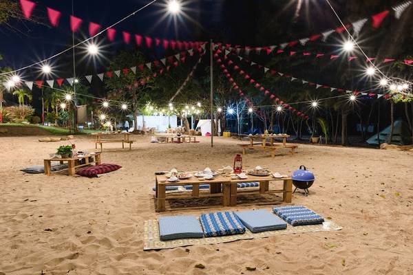 Zenna Pool Camp là địa điểm cắm trại mới cực “chất” mà giá lại siêu rẻ cho những ai có ý định đi Vũng Tàu trong mùa hè này.