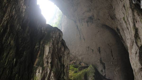 Địa hình đá vôi độc đáo của Quý Châu được UNESCO công nhận là Di sản thế giới. Khu vực sông Getu còn có hang động dựng đứng kỳ lạ.