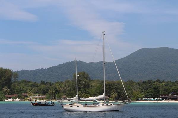 Bãi biển Pataya này đa phần tập trung những chiếc du thuyền sang trọng.