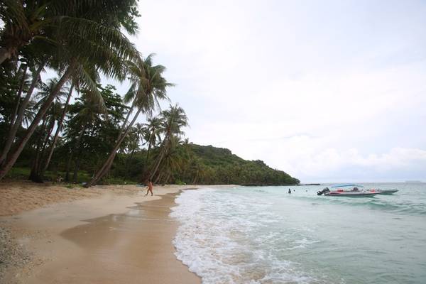 Hiện hòn đảo thiên đường nhỏ này đang là điểm đến thu hút rất đông khách du lịch trong và ngoài nước.