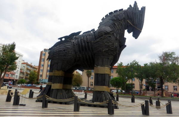 Thăm Çanakkale, thành phố nổi tiếng với con ngựa thành Troy
