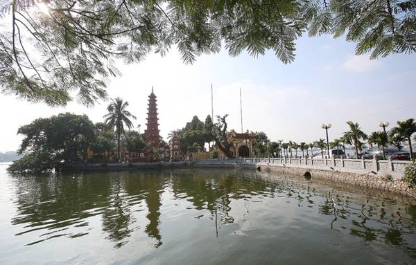 Bên trong ngôi chùa đẹp bậc nhất thế giới ở Hà Nội - iVIVU.com