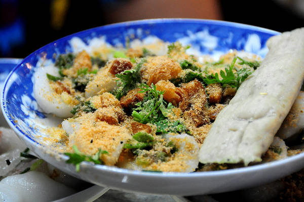 Bánh bèo Huế, bánh bột lọc Phan Thiết là những món ăn miền Trung được nhiều người ưa thích.