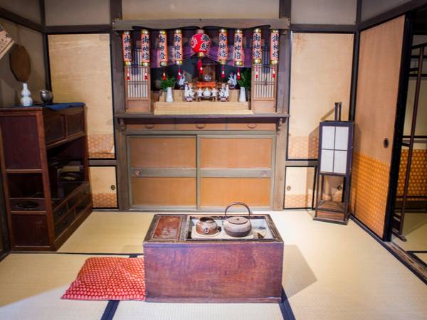 Ryokan là một dạng nhà trọ truyền thống Nhật Bản.