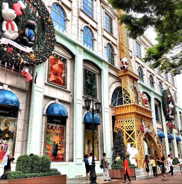 Top 5 popular location in Saigon to visit during Christmas