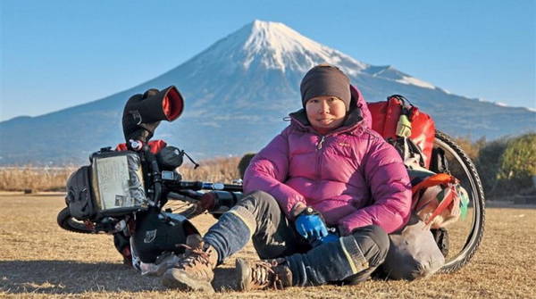 Phoebe Tan trong lần dừng chân gần núi Phú Sĩ, Nhật Bản - Ảnh: The Star