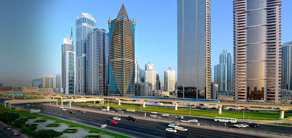 Phần lớn thành phố không cao như ta nghĩ: Dubai có 1.344 tòa cao ốc đã hoàn thiện, so với Hong Kong là 6.606 tòa và New York là 6.180 tòa. Thành phố này có tòa tháp cao nhất thế giới - Burj Khalifa (828 m). Đài phun nước Dubai cũng không phải đài cao nhất thế giới - xếp sau công trình của Vua Fahd ở Ả Rập Saudi. Dubai cũng không có tòa cư dân cao nhất thế giới. Tháp Princess của Dubai chỉ có 413 m, thua số 432 đại lộ Park 13 m. Ảnh: Citypremieredubai. Phần lớn thành phố không cao như ta nghĩ: Dubai có 1.344 tòa cao ốc đã hoàn thiện, so với Hong Kong là 6.606 tòa và New York là 6.180 tòa. Thành phố này có tòa tháp cao nhất thế giới - Burj Khalifa (828 m). Đài phun nước Dubai cũng không phải đài cao nhất thế giới - xếp sau công trình của Vua Fahd ở Ả Rập Saudi. Dubai cũng không có tòa cư dân cao nhất thế giới. Tháp Princess của Dubai chỉ có 413 m, thua số 432 đại lộ Park 13 m. Ảnh: Citypremieredubai.