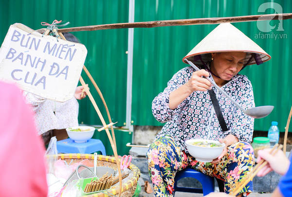 Du lịch Hà Nội khám phá 4 quán bánh đa cua ngon "tuyệt cú mèo" mà giá cực rẻ