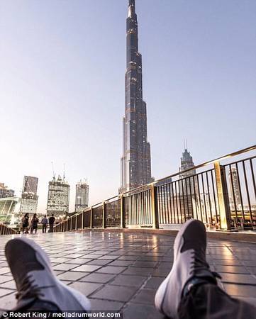 Tòa nhà cao nhất thế giới Burj Khalifa, Dubai.