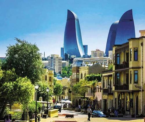 Nét cổ kính và hiện đại xen kẽ ở thủ đô Baku