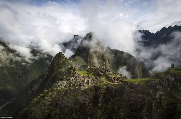 Khu di tích lịch sử Machu Picchu, Peru: Thành phố Inca trong khu di tích lịch sử này là kiệt tác nghệ thuật, kiến trúc và kỹ thuật của nền văn minh cổ xưa.
