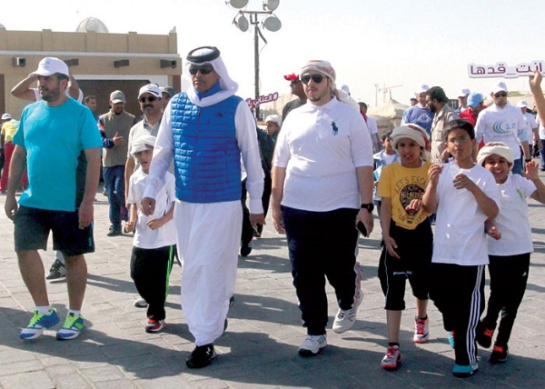 Vấn đề về cân nặng: Qatar là một trong 20 quốc gia có nhiều người béo phì nhất thế giới, thậm chí còn xếp trên cả Mỹ. Ảnh: Arabweekly.