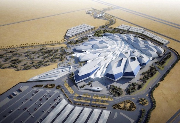 Trung tâm nghiên cứu dầu mỏ King Abdullah, Riyadh, Ả Rập Saudi: Công trình độc đáo này có thiết kế như một khối tinh thể hình thành giữa sa mạc. Thiết kể mềm dẻo khiến tòa nhà có thể được dễ dàng mở rộng và biến đổi. Dự án này được tiến hành từ năm 2009, với chi phí ước tính khoảng 11,5 tỷ USD. Trung tâm sẽ có diện tích hơn 65.000 m2. Ảnh: Construction Week Online.