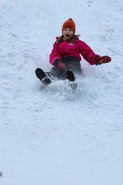 Các trò chơi mùa đông như trượt tuyết là một phần không thể thiếu ở Rovaniemi vào thời điểm này.