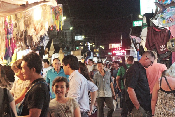 Quang cảnh chợ đêm ở Hua Hin