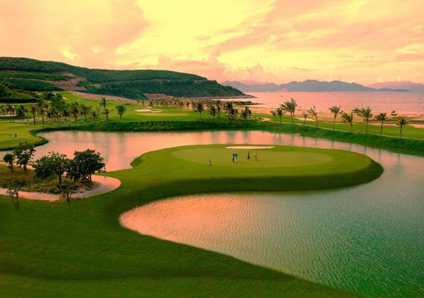 vinpearl-golf-land-resort-villa-nha-trang-diem-den-hoan-hao-ivivu-8
